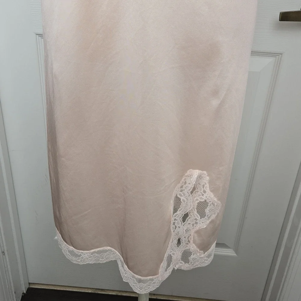 Henson Kickernick Vtg Pink Full slip Nightgown Size 34 Made‎ In USA Lingerie